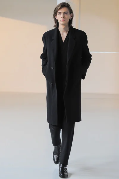 Look 13